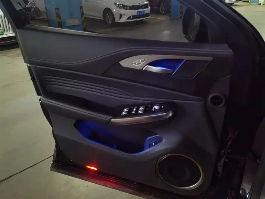 WEY VV5 1.5 T 2 WD Pioneer