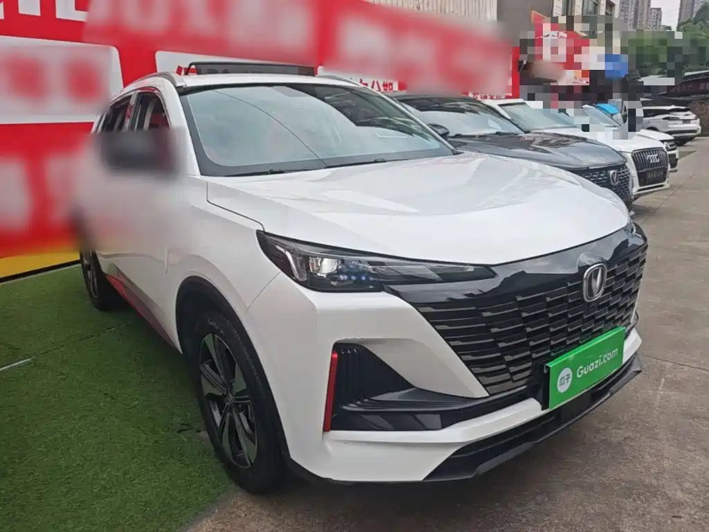 Changan CS55 PLUS 2 nd Gen 1.5 T DCT Distinguished