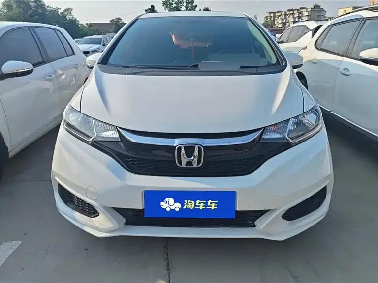 Honda Fit 1.5 L CVT Comfort Sunroof