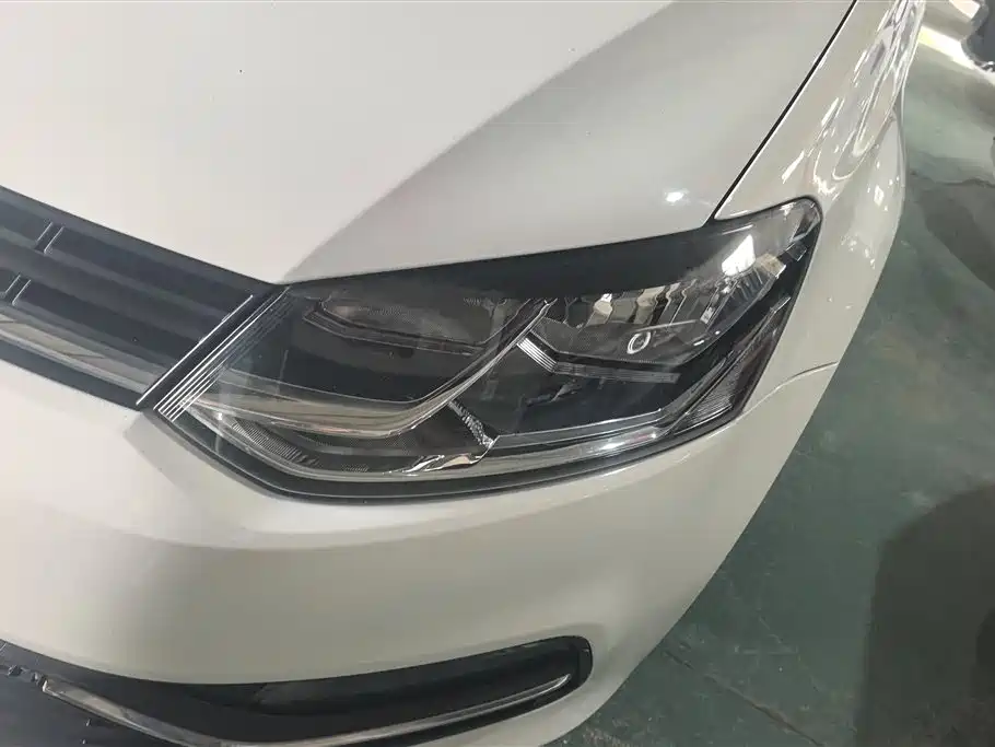 Polo 1.5 L Auto Safe Enjoyment