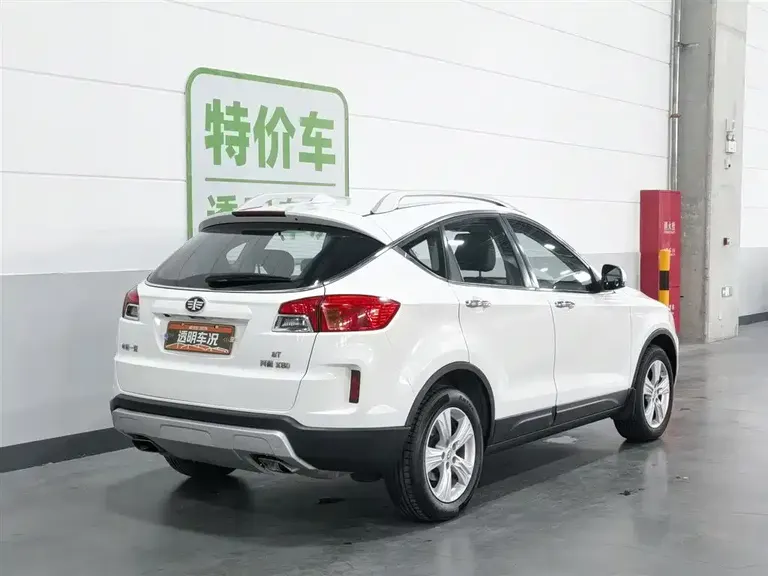 Besturn X80 1.8 T Auto Luxury