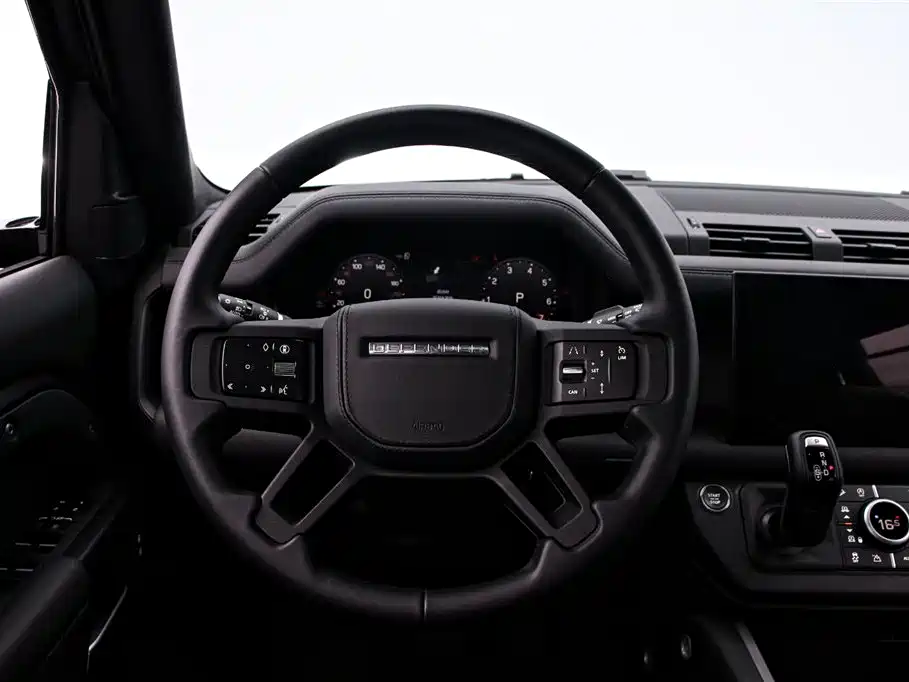 Land Rover Defender 110 3.0 T P400 Dark Special Edition