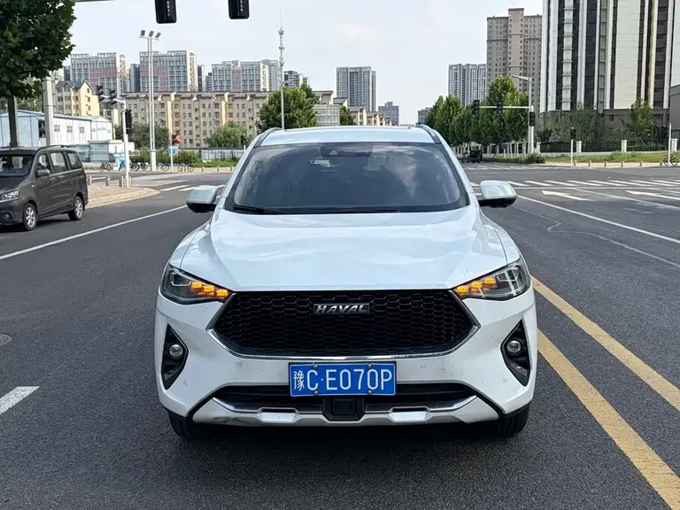 Haval F7 2.0 T 2 WD i CN-V