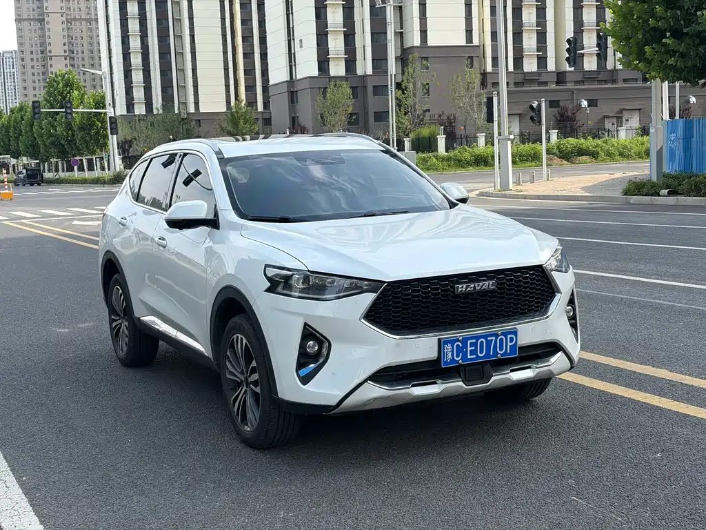 Haval F7 2.0 T 2 WD i CN-V