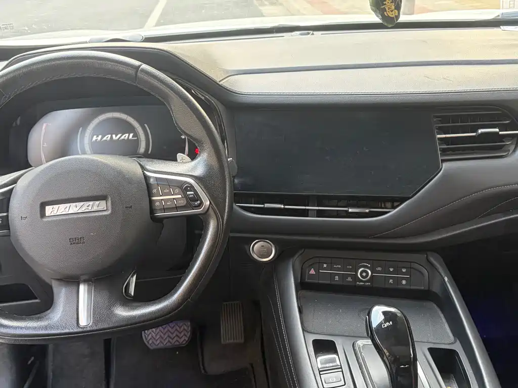Haval F7 2.0 T 2 WD i CN-V