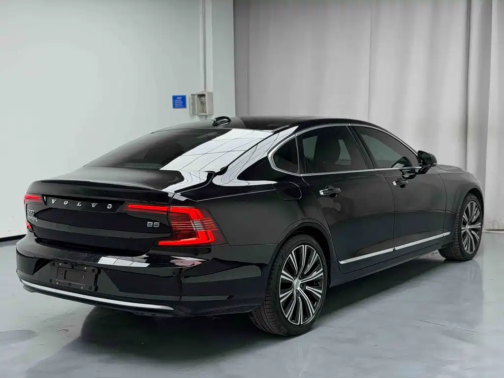 Volvo S90 B5 Smart Vision Luxury