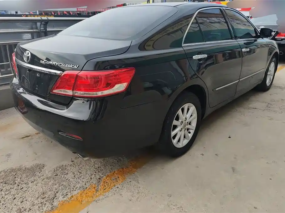Camry 200 E Classic Elite