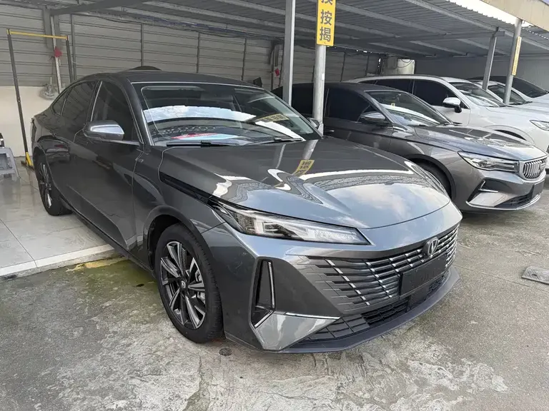 Changan Eado 1.5 T GDI Auto Distinguished