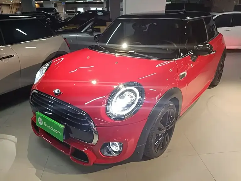 MINI 1.5 T COOPER Racer