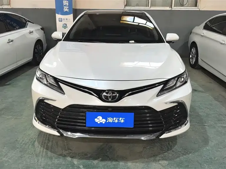 Toyota Camry 2.5 G Luxury
