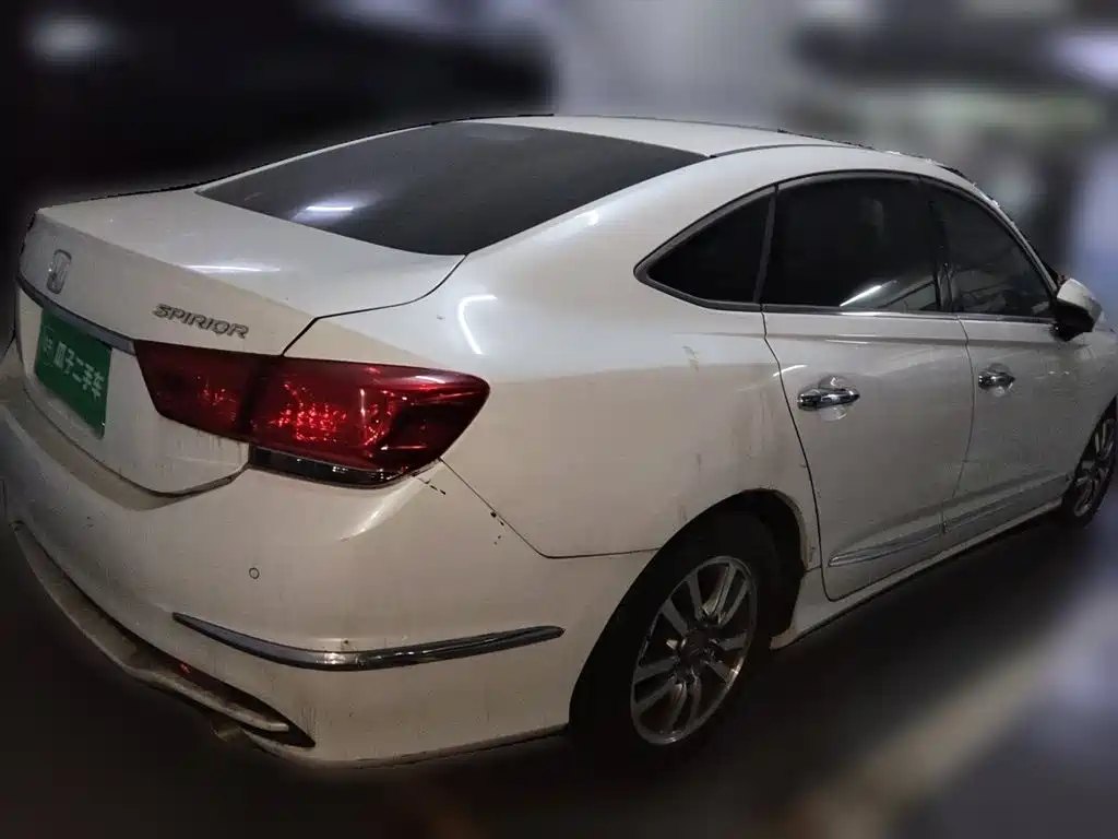 Spirior 思铂睿 2015款 2.0 L 典藏版