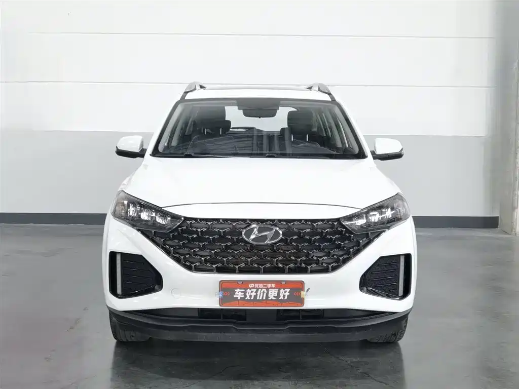 Hyundai ix35 2.0 L Auto 2 WD GLS Leading