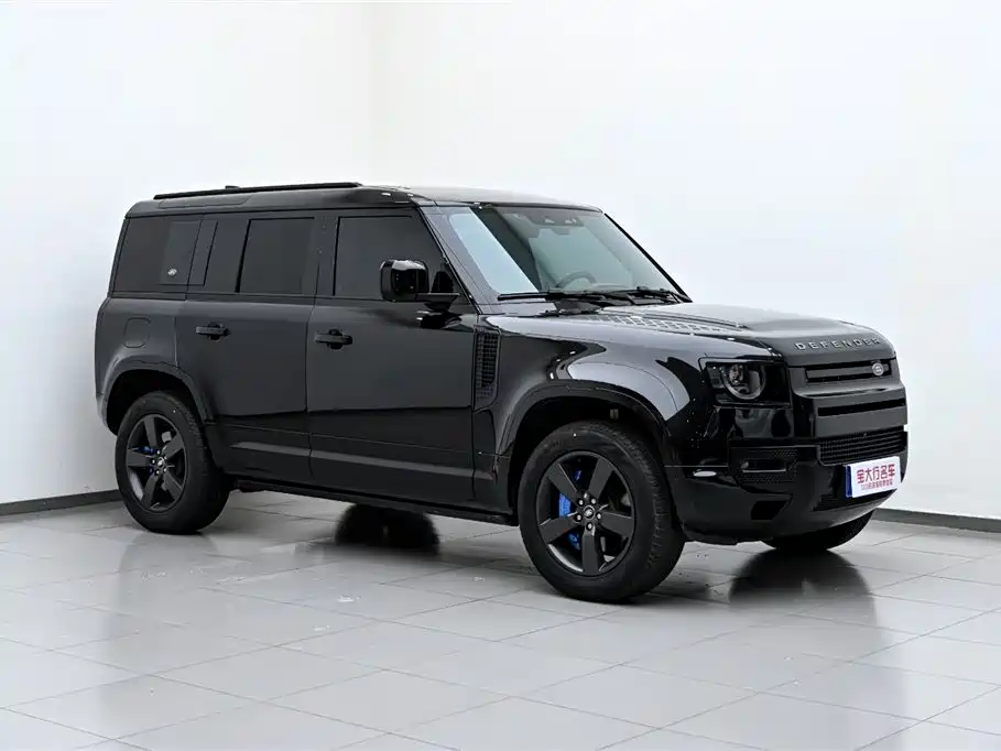 Land Rover Defender 110 3.0 T P400 X-DYNAMIC HSE