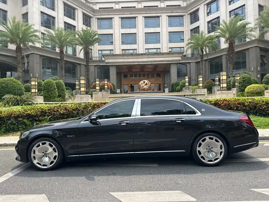 Maybach S-Class S 450 4 MATIC Collector