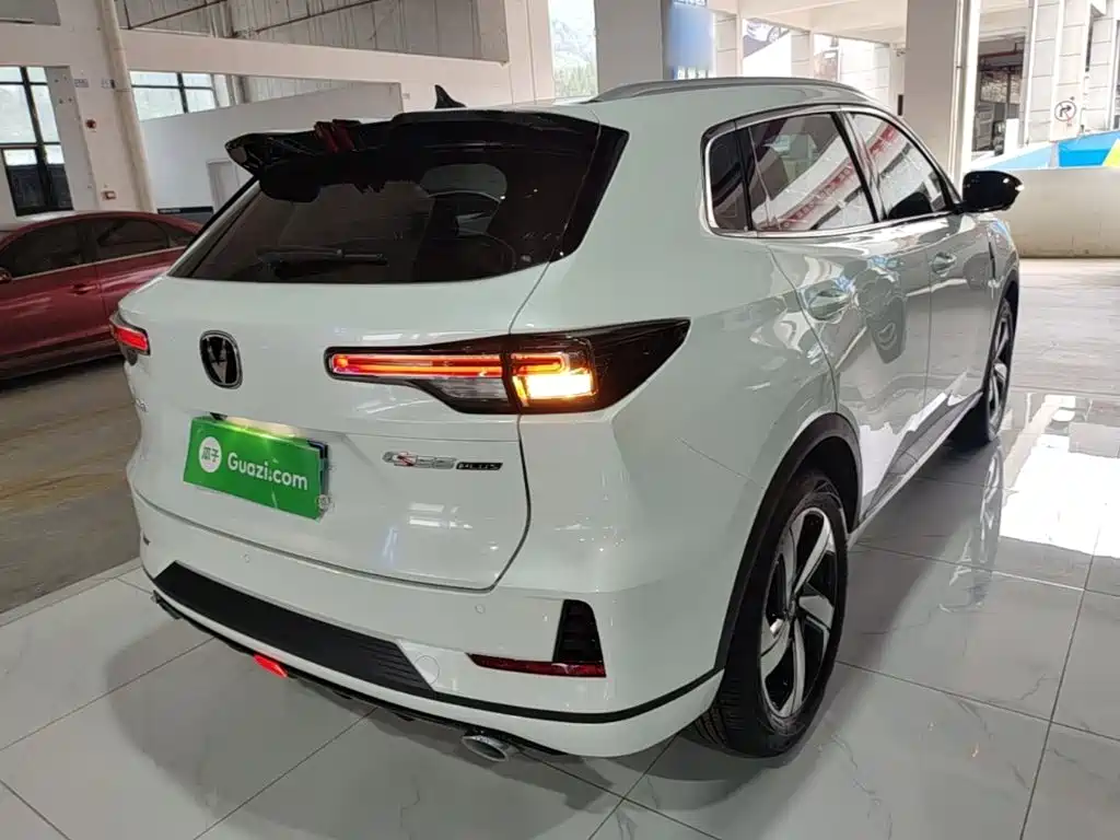 Changan CS55 PLUS 3 rd Gen 1.5 T DCT Outstanding