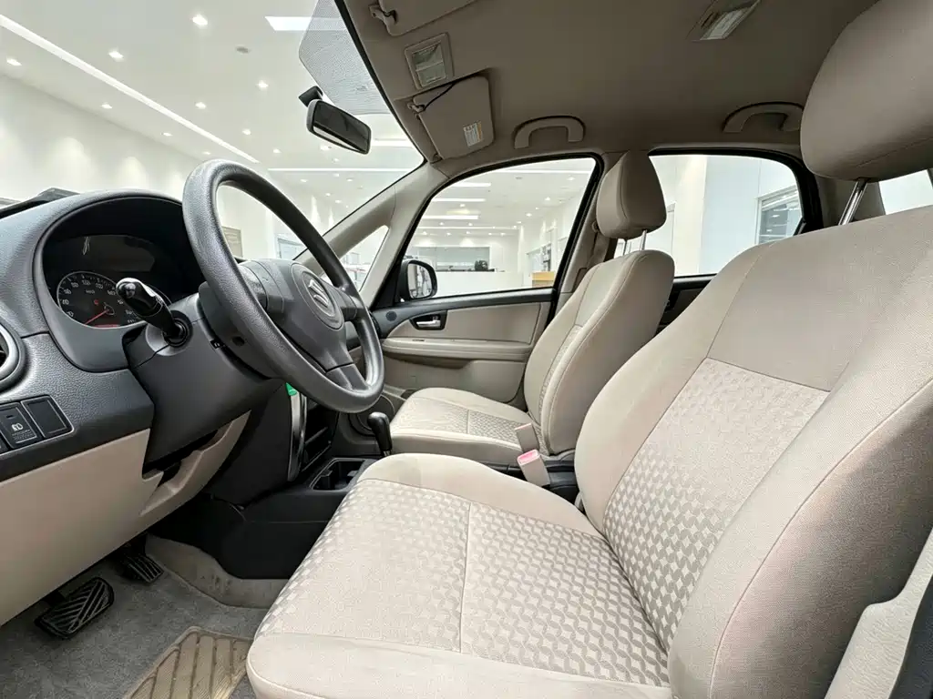 SX4 1.6 L Auto Sharp Ride