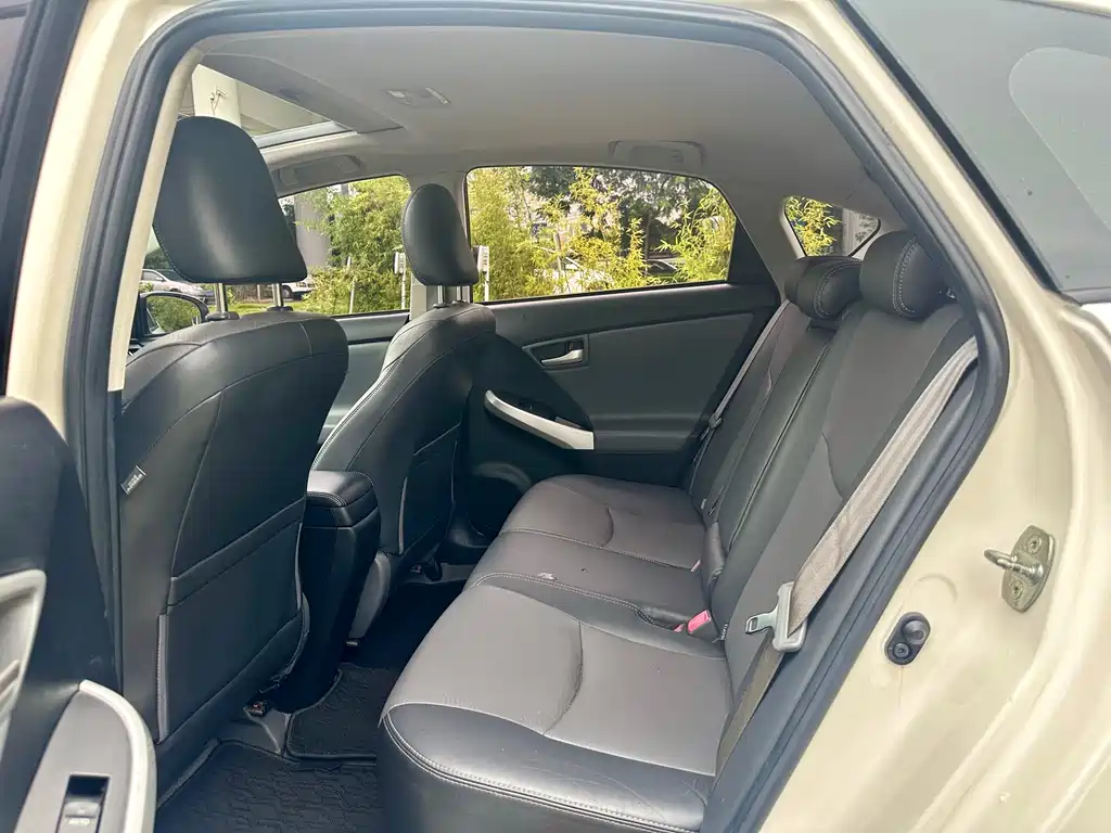 Prius 1.8 L Luxury
