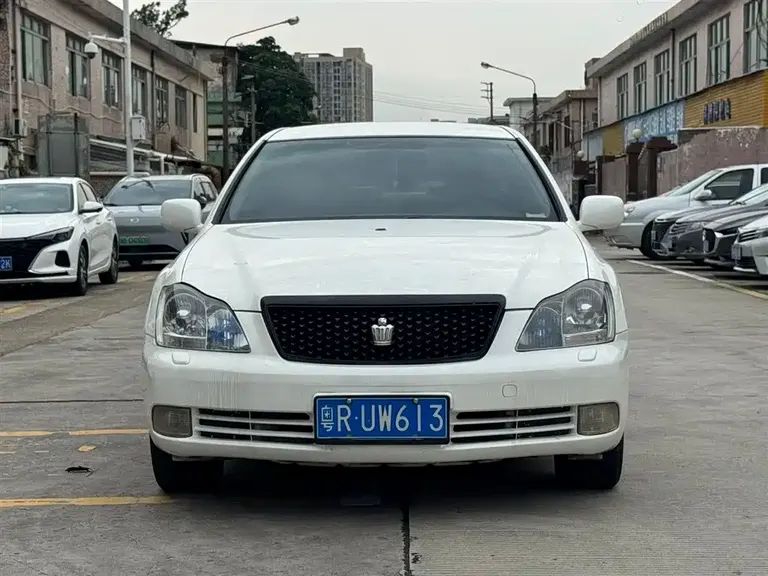 Toyota Crown 皇冠 2005款 3.0 L Royal E