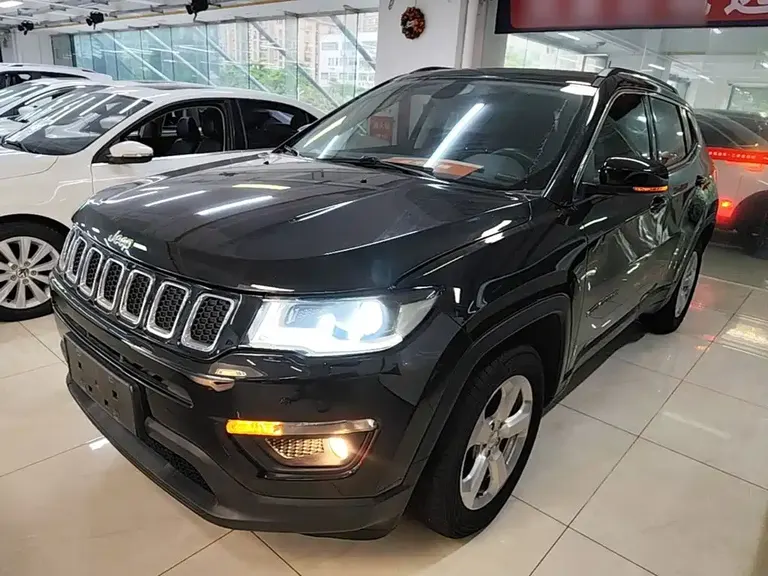 Jeep Compass 200 T Auto Home Enjoyment