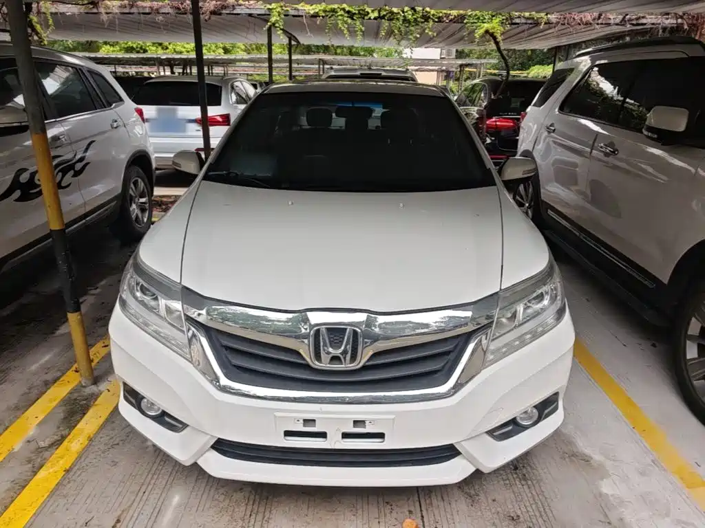 Crider 1.8 L Auto Luxury