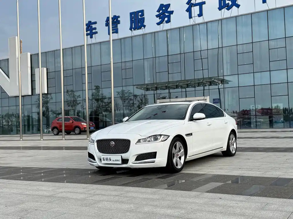Jaguar XFL XFL 2.0 T 200 PS Elite