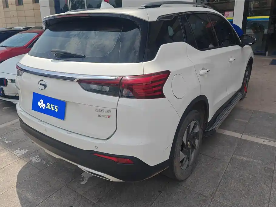 GAC Trumpchi GS4 270 T Auto Elite Tech