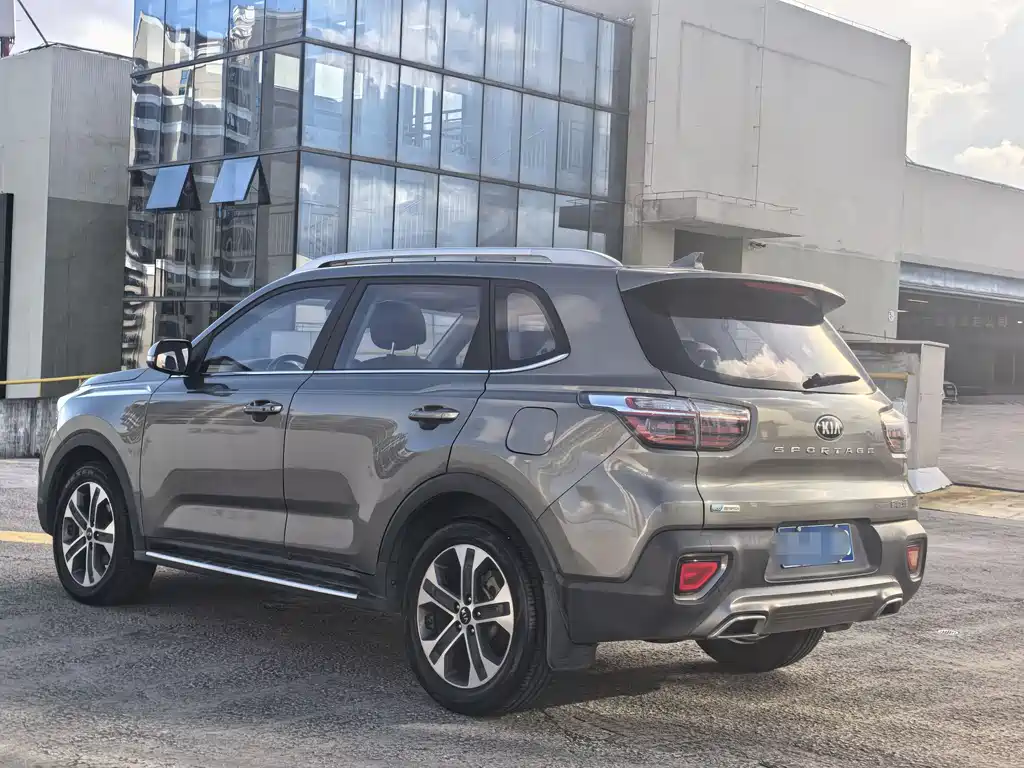 Sportage 2.0 L Auto Smart Enjoyment Luxury CN-V