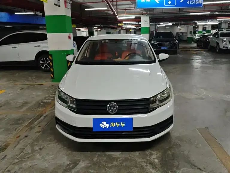 Volkswagen Santana 1.5 L Auto Style
