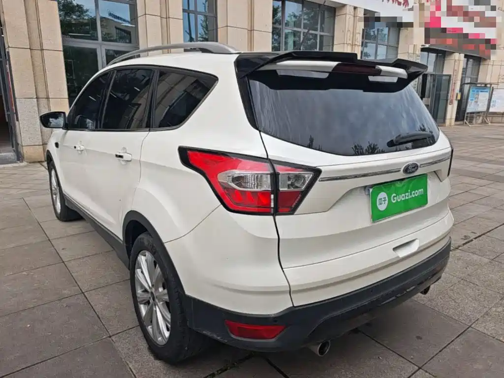 Kuga EcoBoost 245 4 WD Grand Wing