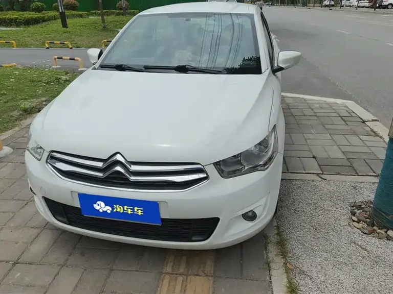 Citroën Elysee Quality Style 1.6 L Auto Fashion