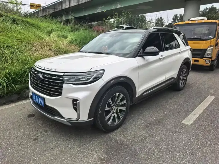 Ford Explorer EcoBoost 285 4 WD Style plus 7-seat