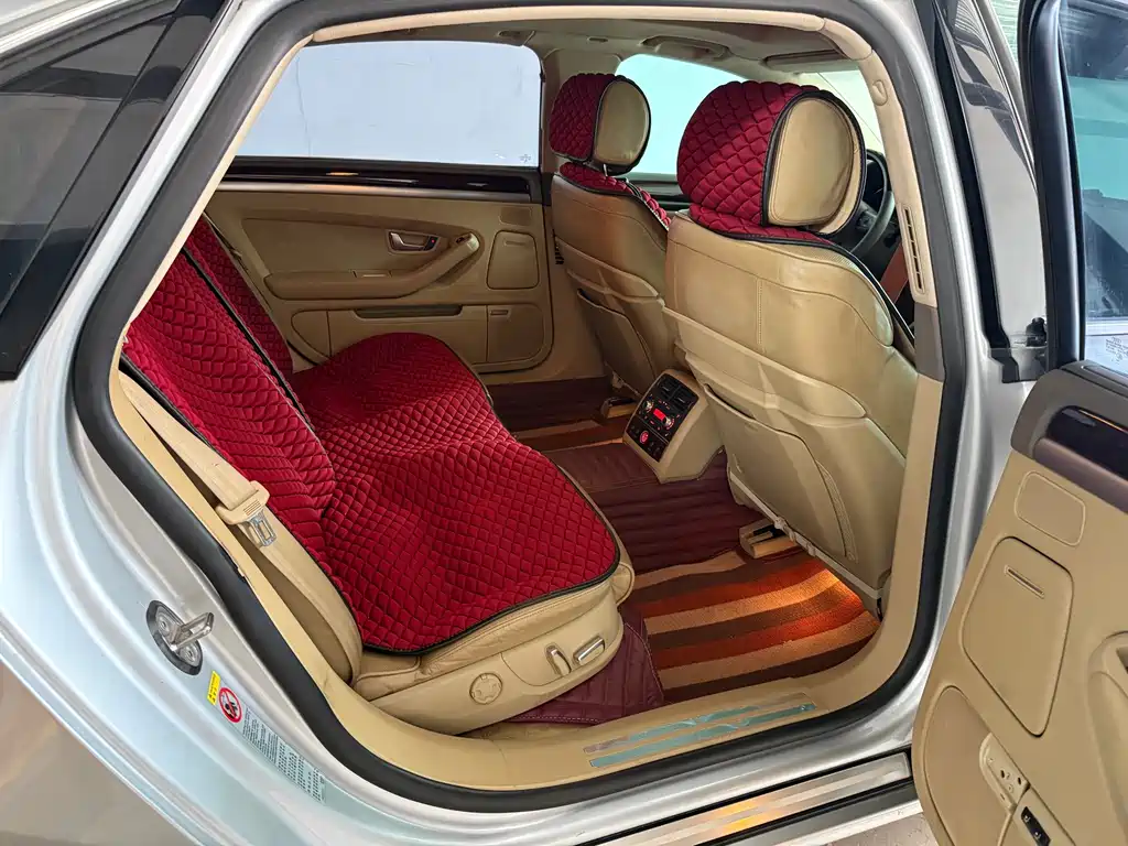Audi A8 A8 L 6.0 L W12