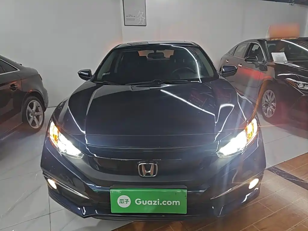Civic 220 TURBO CVT Power Motion CN-VI
