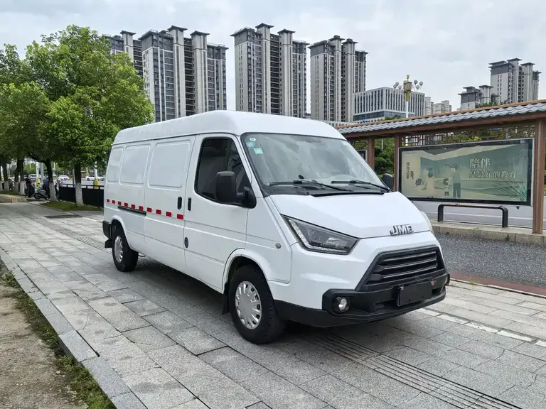 JMC Transit Custom 2.8 T Commercial LWB Mid Roof 3-seatJX493