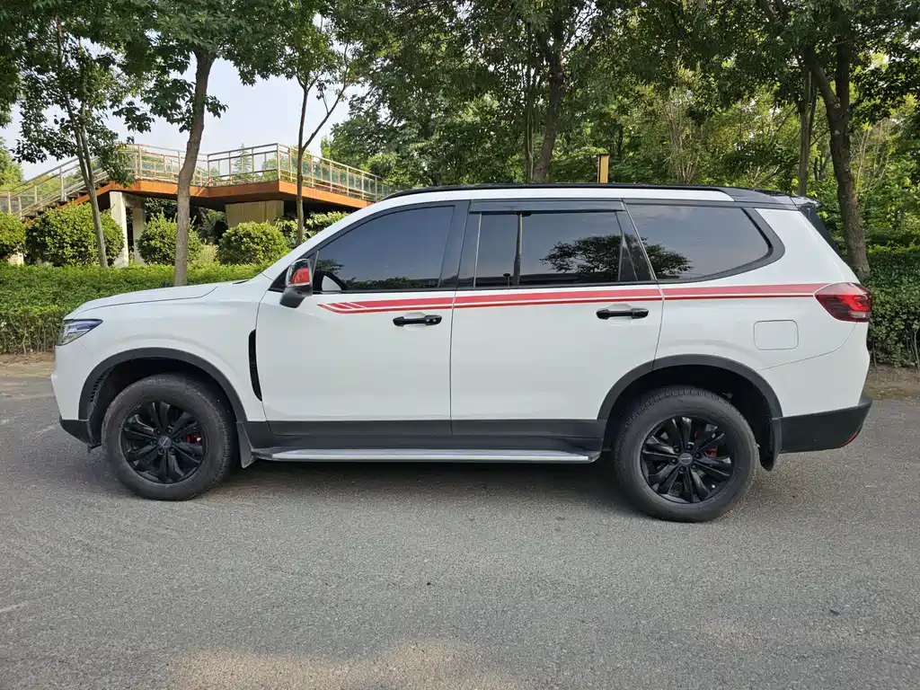 Maxus D90 Pro 2.0 T Diesel 4 WD Smooth Enjoyment 7-seat