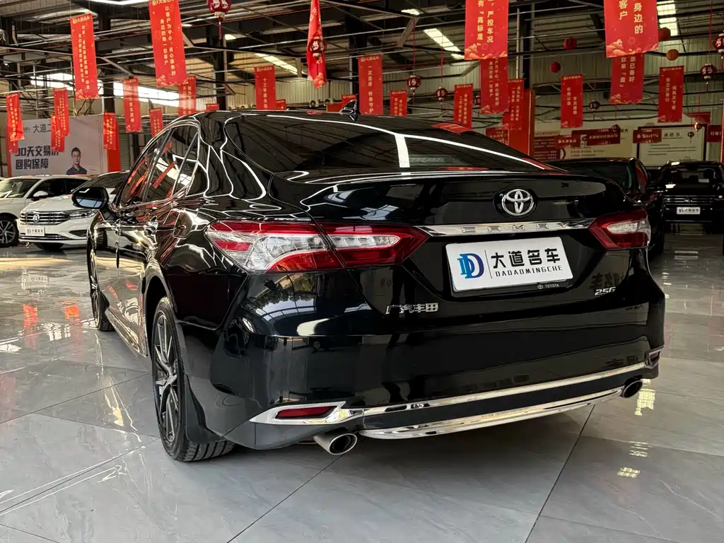 Camry 2.5 G Luxury