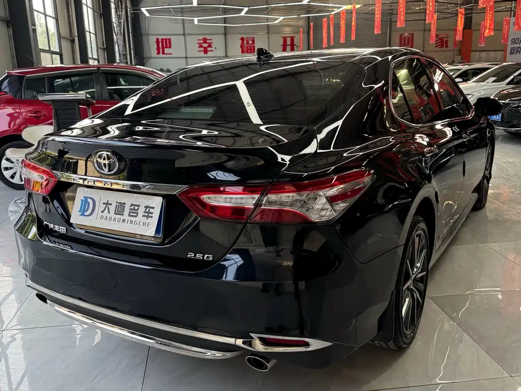 Camry 2.5 G Luxury