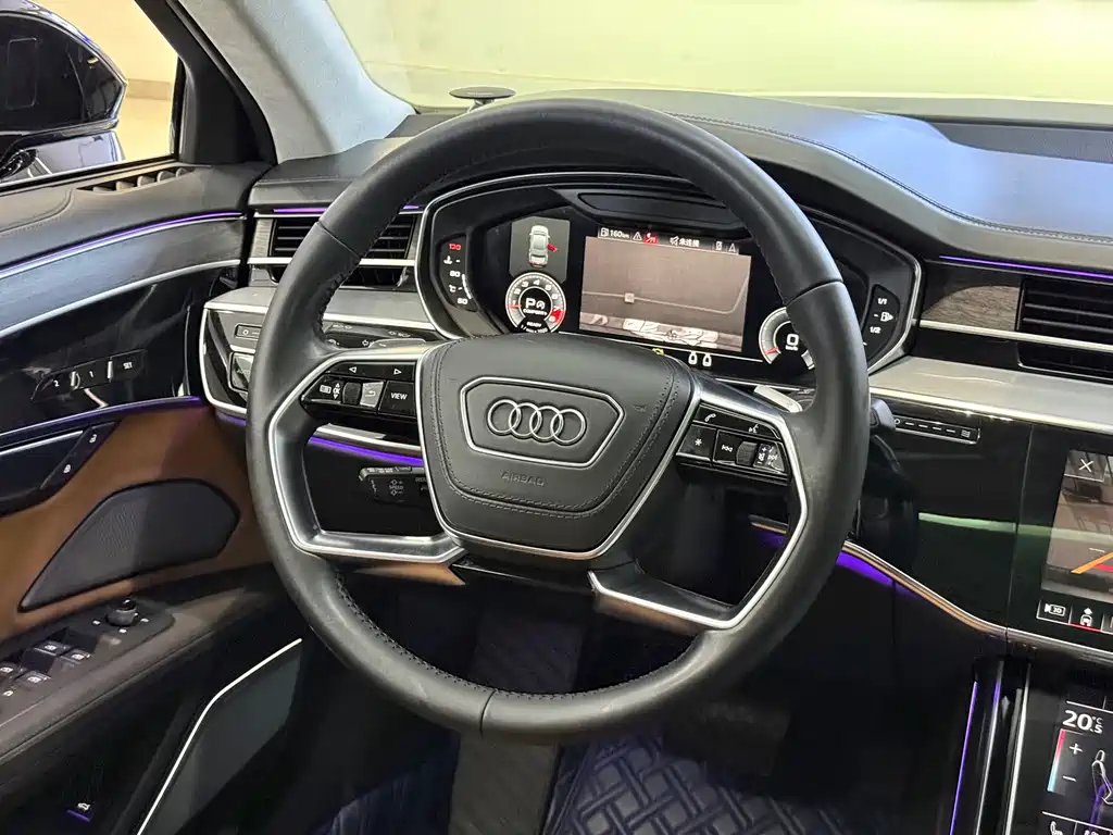 Audi A8 A8 L 60 TFSI quattro Distinguished