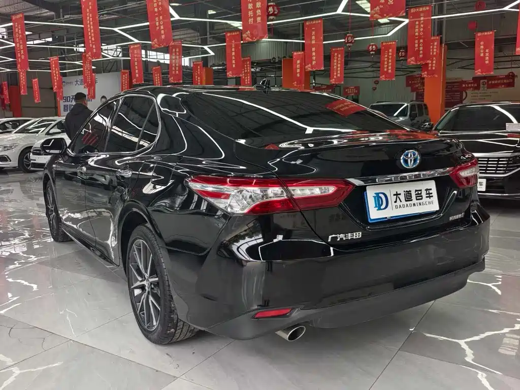 Camry Dual Engine 2.5 HG Luxury