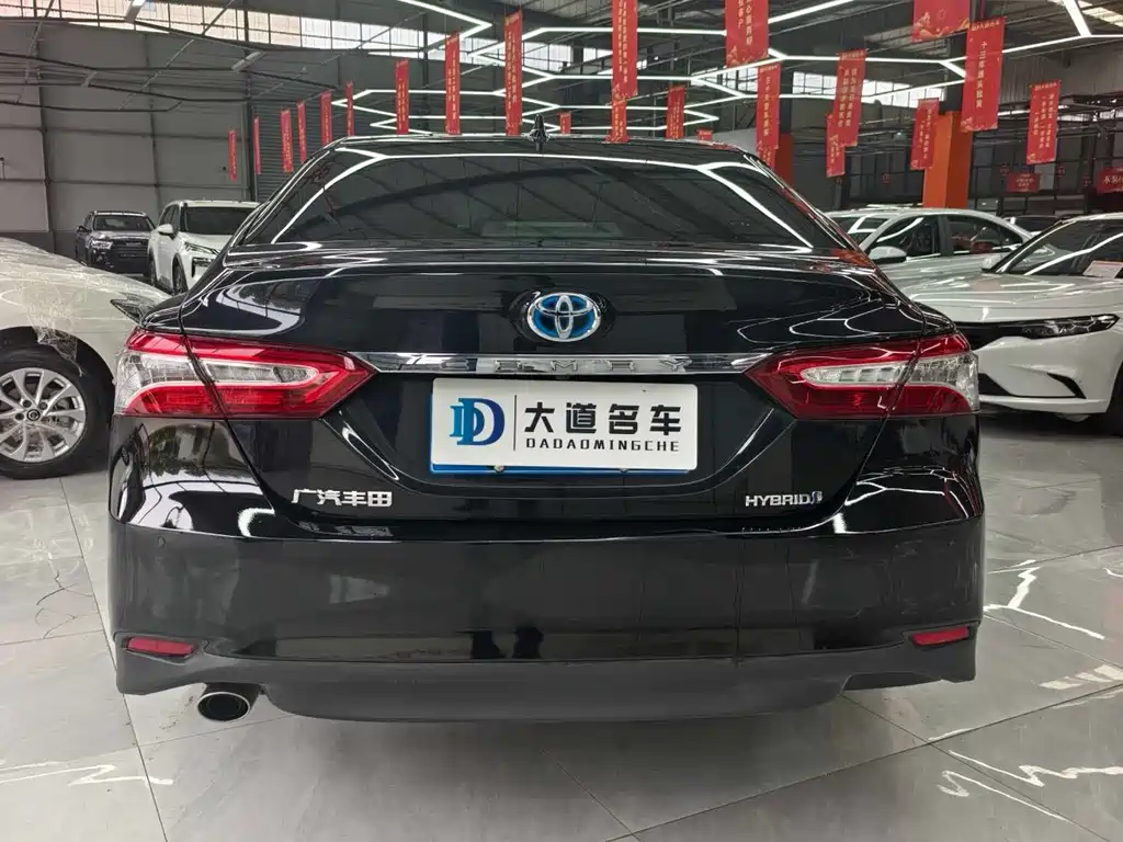 Camry Dual Engine 2.5 HG Luxury