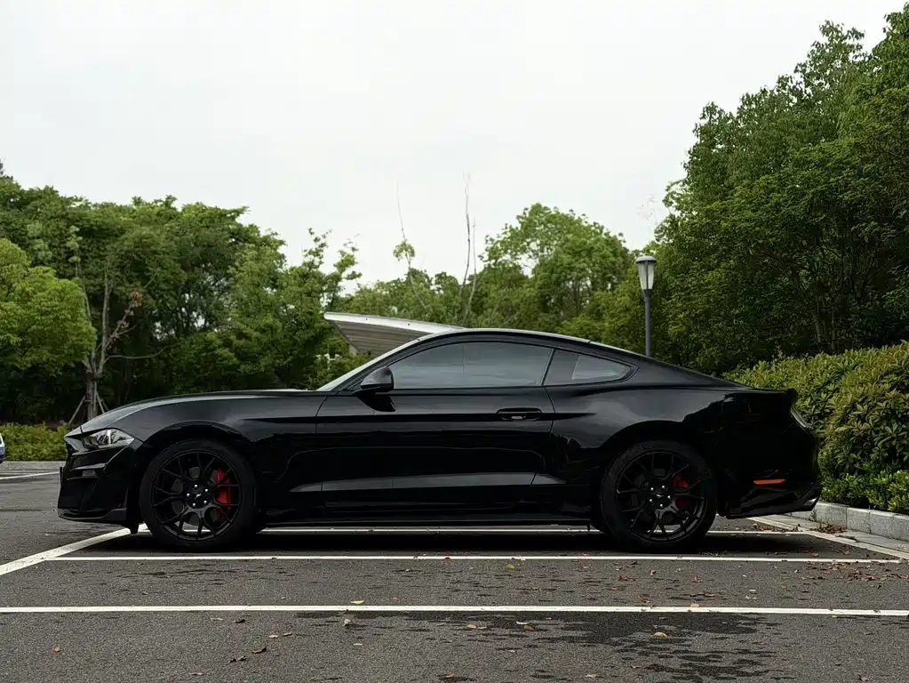 Mustang 2.3 L EcoBoost