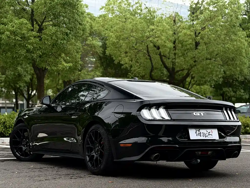 Mustang 2.3 L EcoBoost