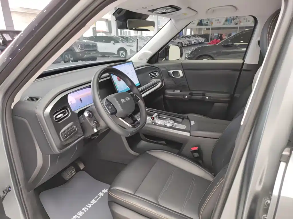 BAIC BJ30 1.5 T Magic Core Electric Drive Advanced