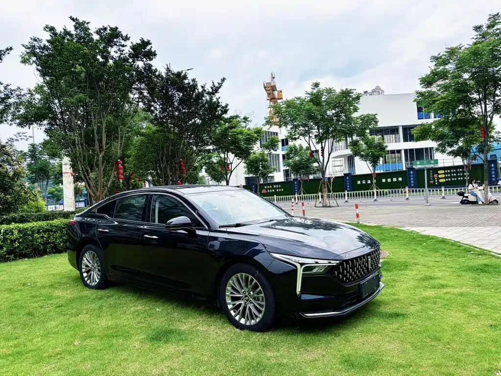 Besturn B70 3 rd Gen 1.5 T Auto Joy