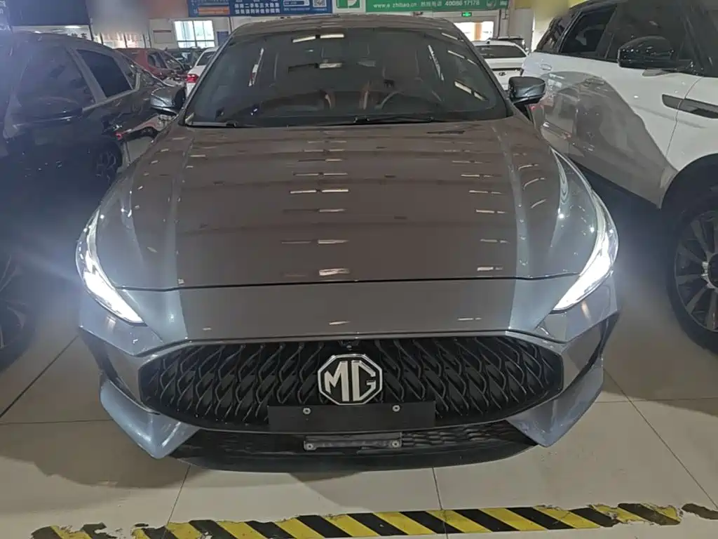 MG5 Facelift 180 DVVT CVT Youth Luxury