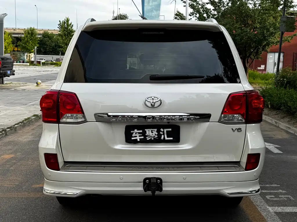 Land Cruiser (Import) Middle East