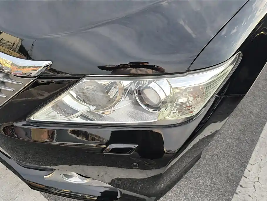 Camry 2.5 G Luxury