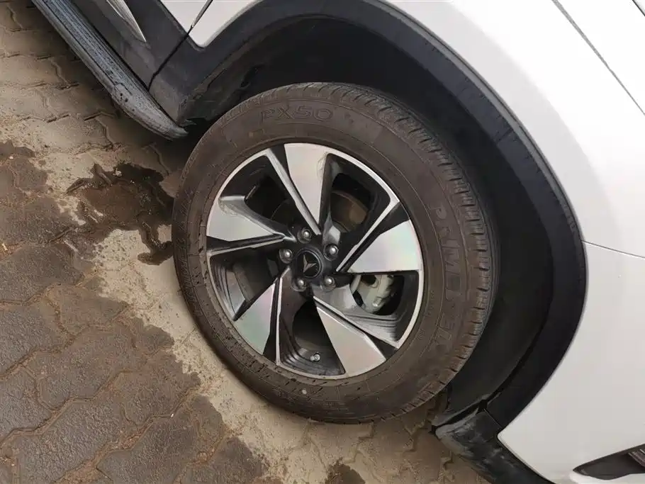 Changan CS75 Glory Million 280 T DCT Distinguished
