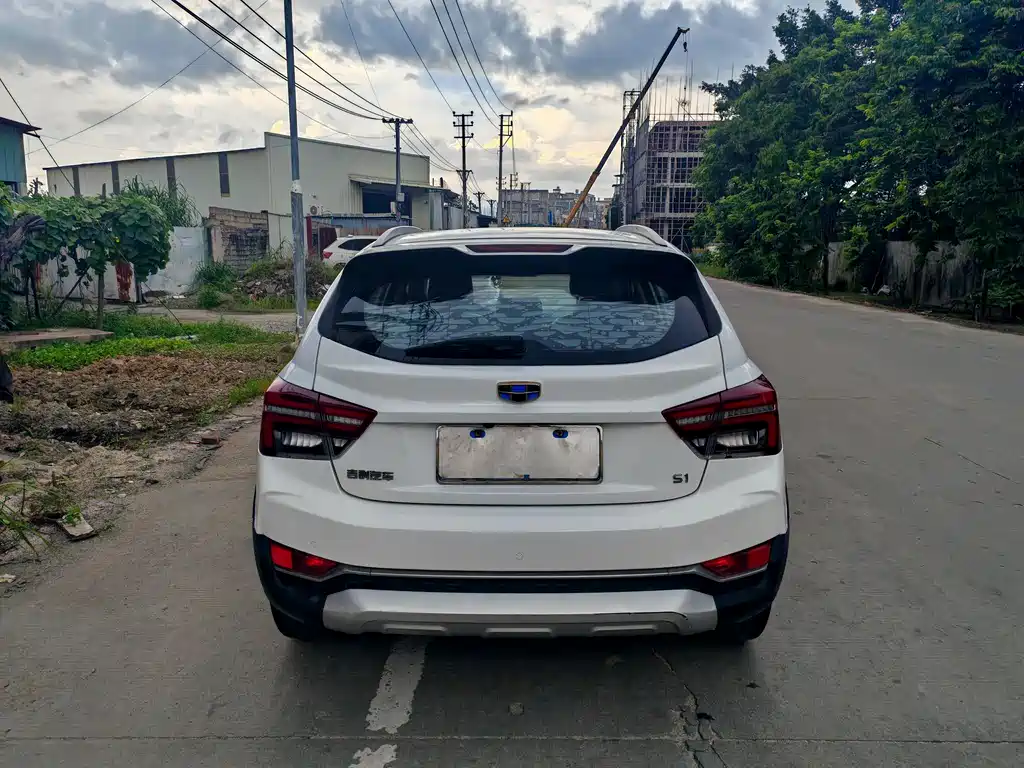 Vision S1 远景S1 2018款 1.5 L CVT锋驰型