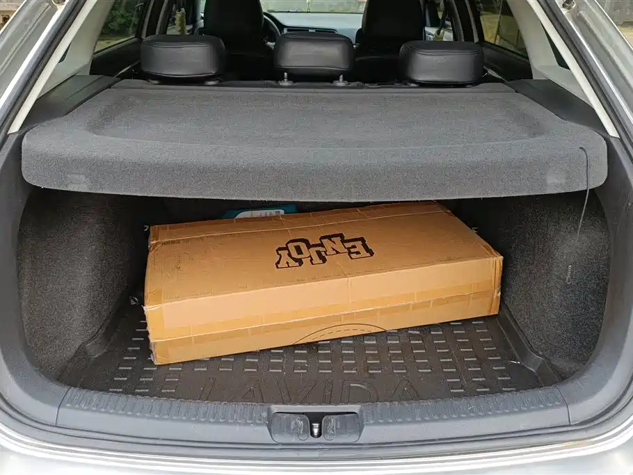 Gran Lavida 1.6 L Auto Style